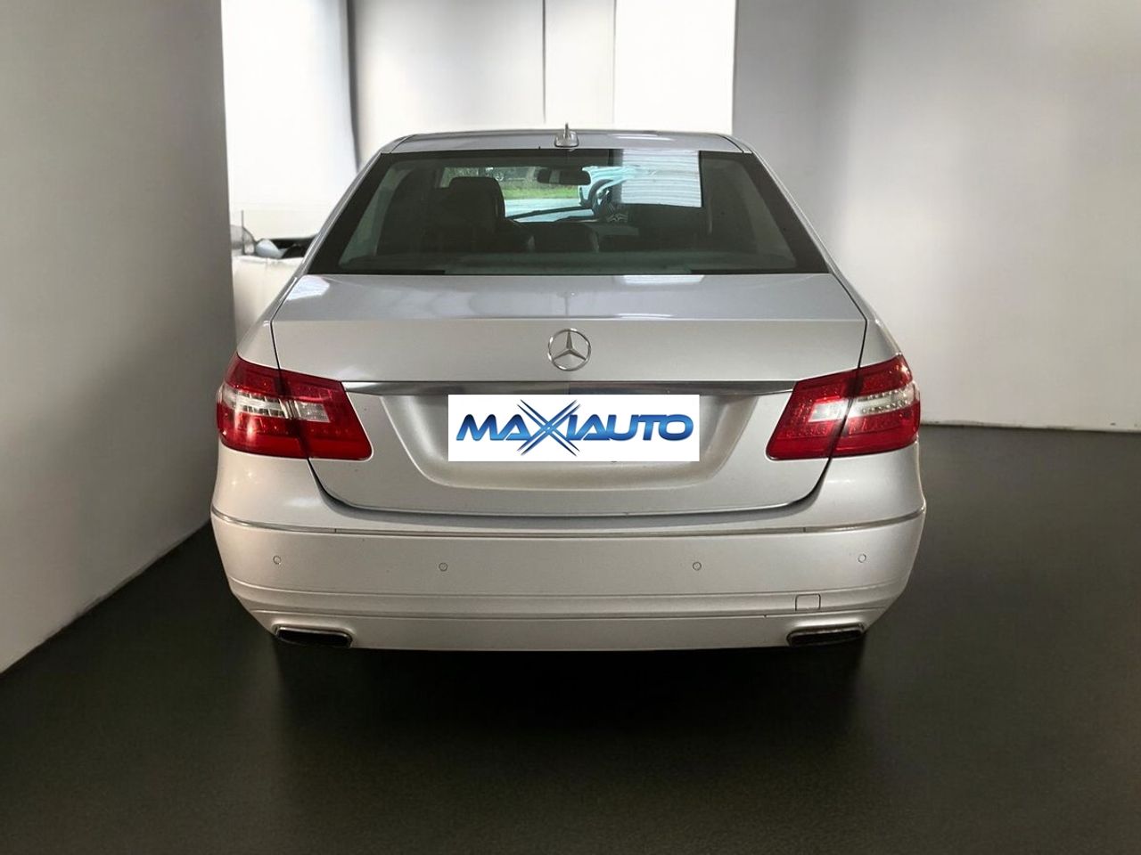 Foto Mercedes-Benz Clase E 4