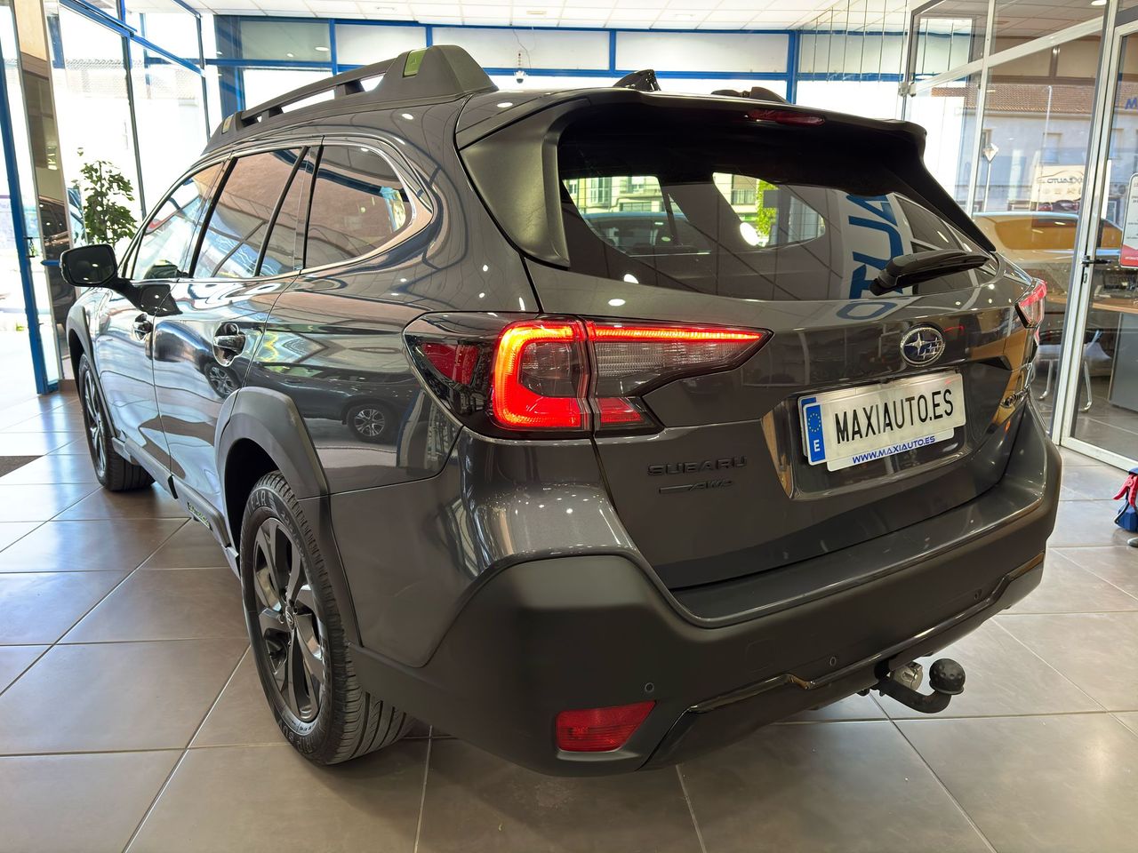 Foto Subaru Outback 2