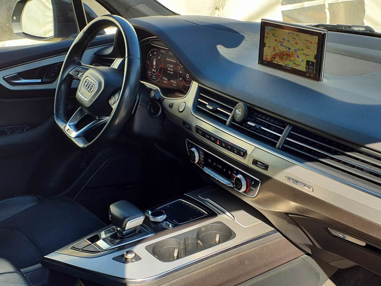 Foto Audi Q7 10