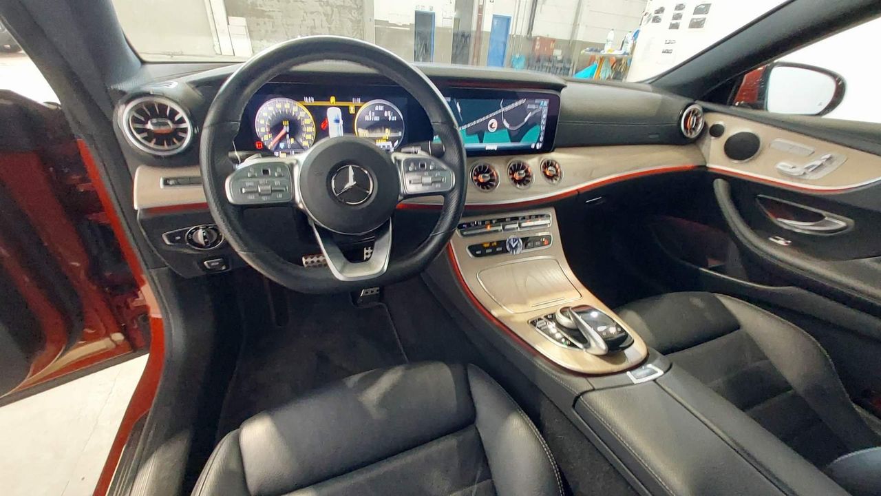 Foto Mercedes-Benz Clase E 8