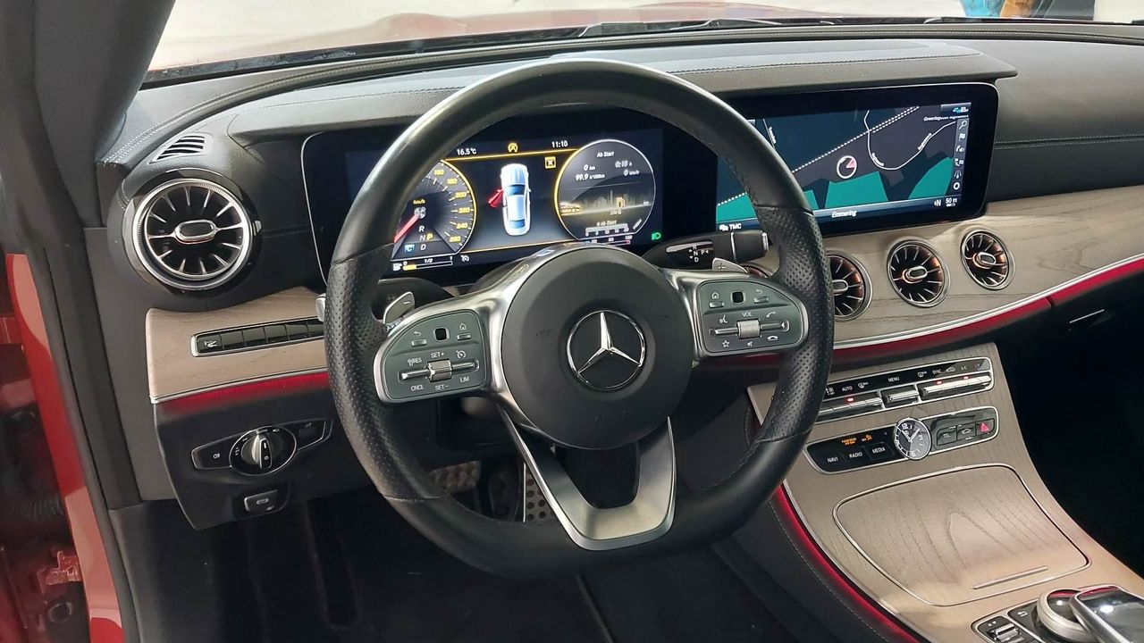 Foto Mercedes-Benz Clase E 12