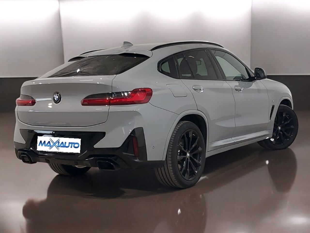 Foto BMW X4 4