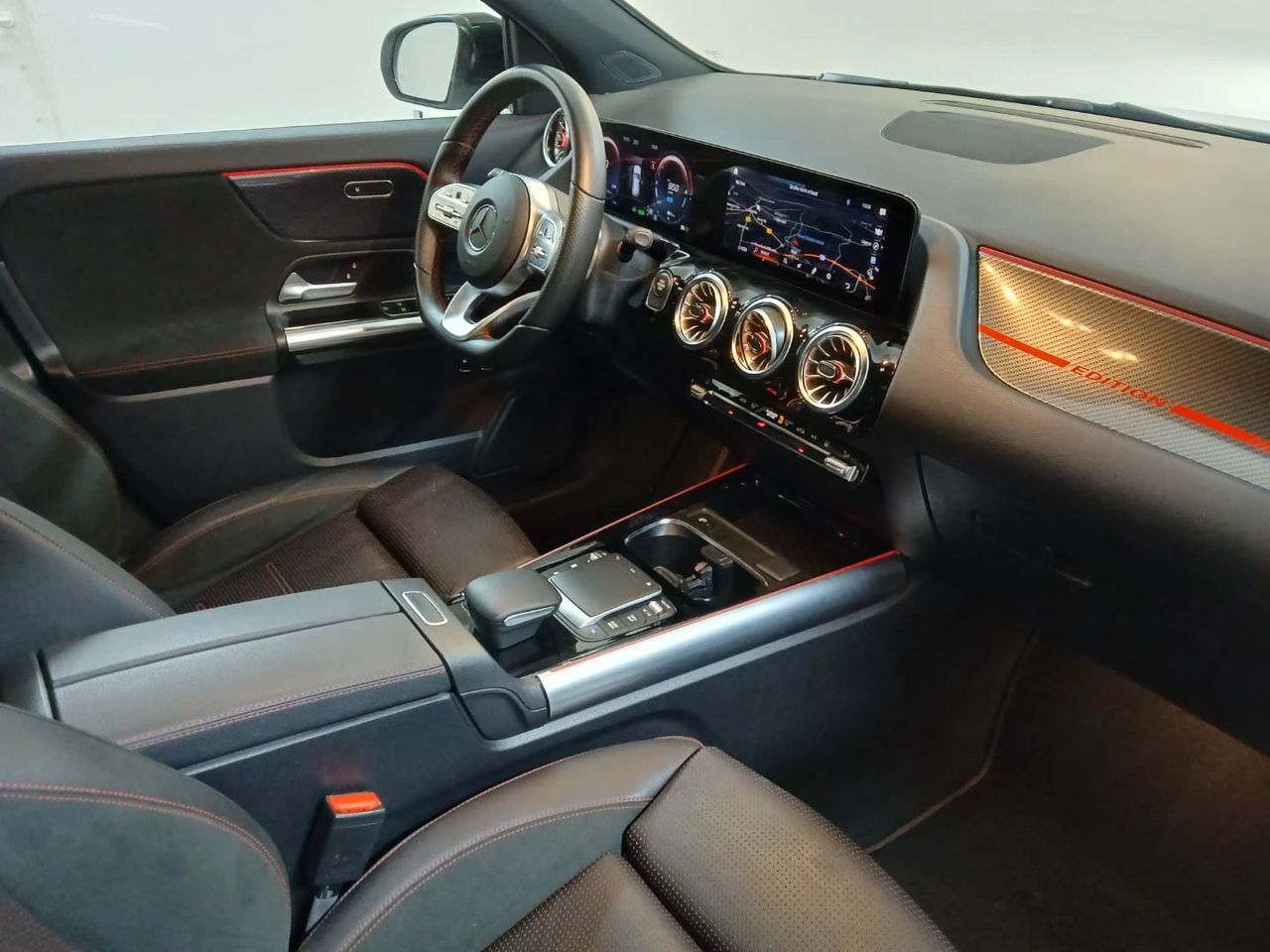 Foto Mercedes-Benz Clase GLA 10