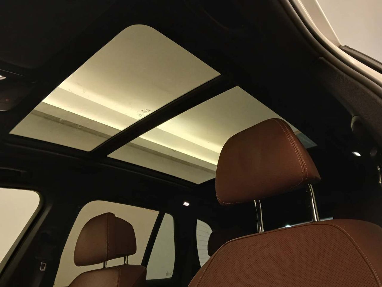 Foto BMW X5 8