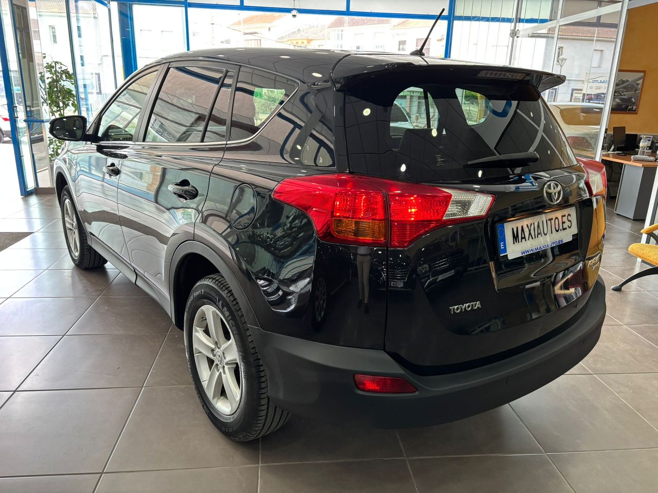 Foto Toyota Rav4 2