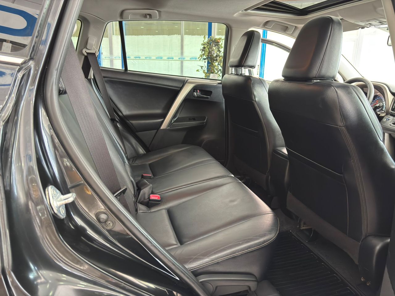 Foto Toyota Rav4 11