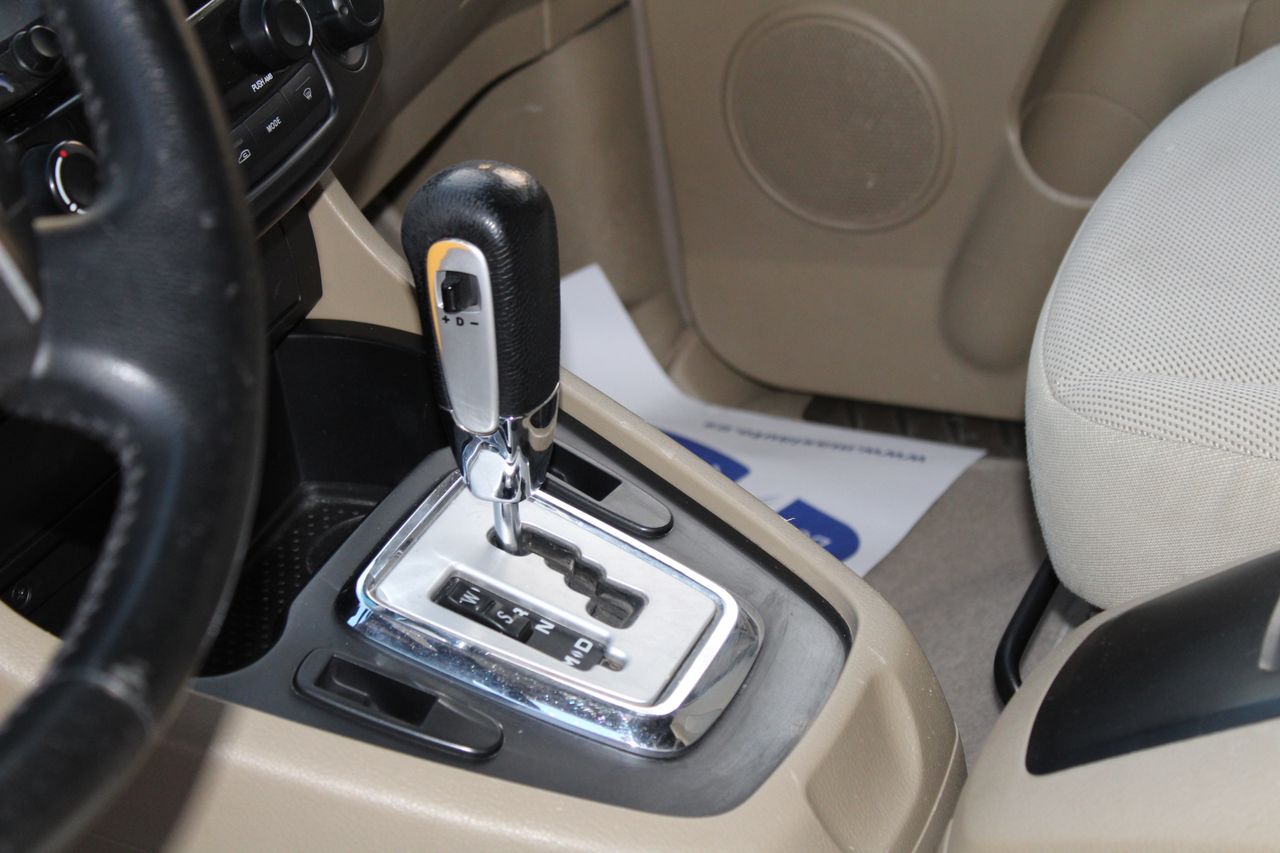 Foto SsangYong Rodius 17