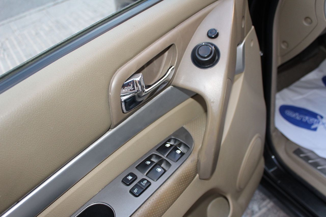 Foto SsangYong Rodius 20