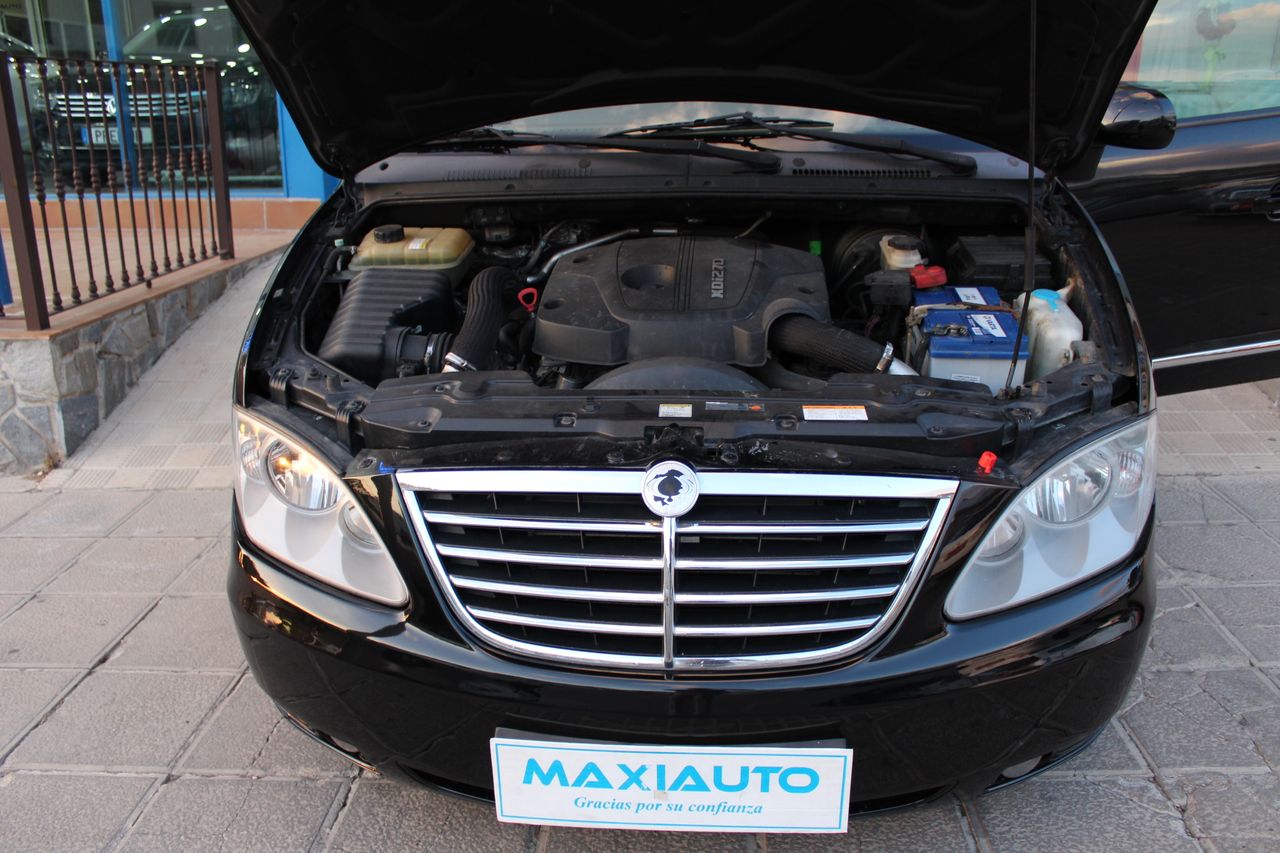 Foto SsangYong Rodius 21