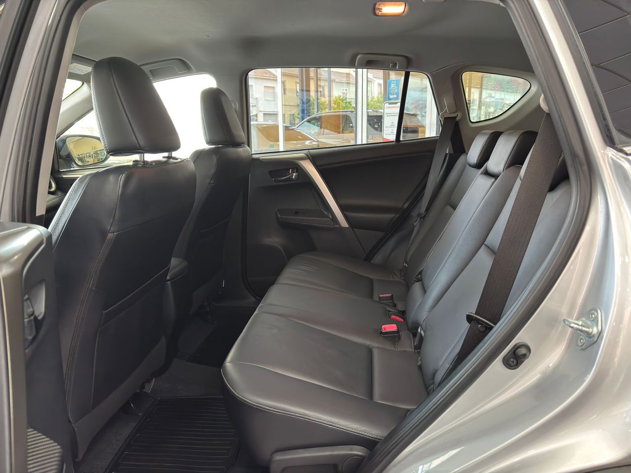 Foto Toyota Rav4 10