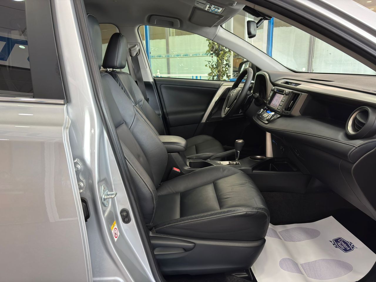 Foto Toyota Rav4 13