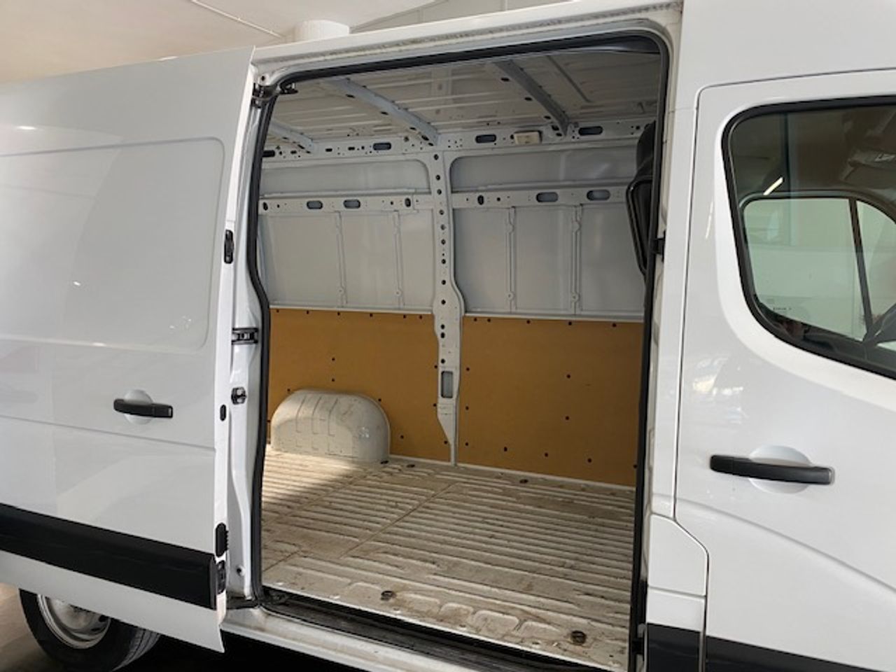 Foto Opel Movano 14