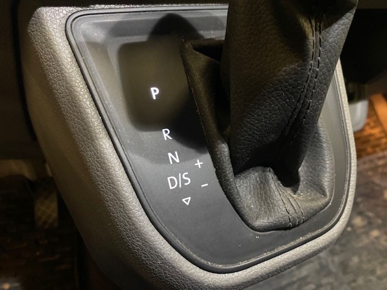 Foto Volkswagen Crafter 25