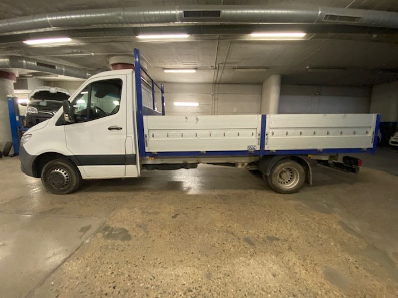 Foto Mercedes-Benz Sprinter 4