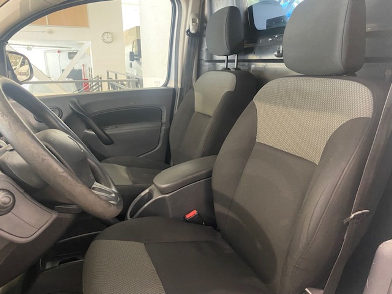 Foto Renault Kangoo 32