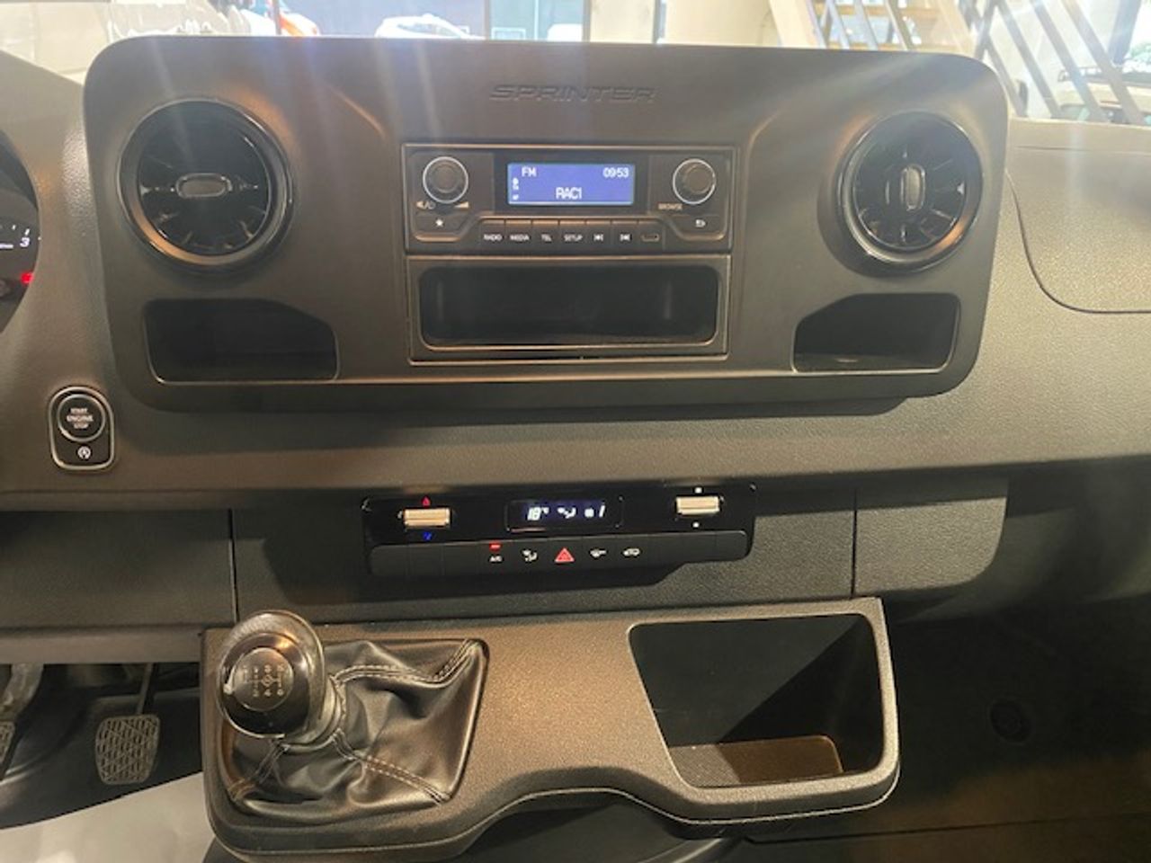 Foto Mercedes-Benz Sprinter 15