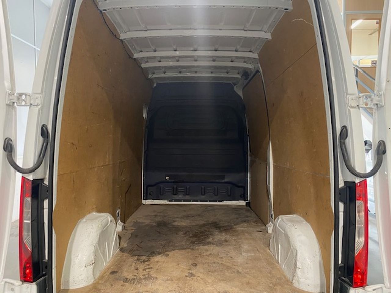 Foto Mercedes-Benz Sprinter 10