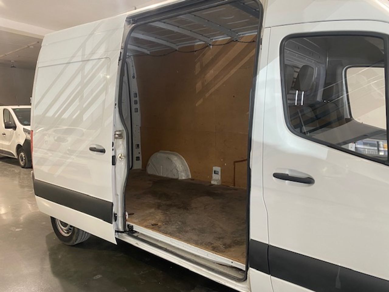 Foto Mercedes-Benz Sprinter 13