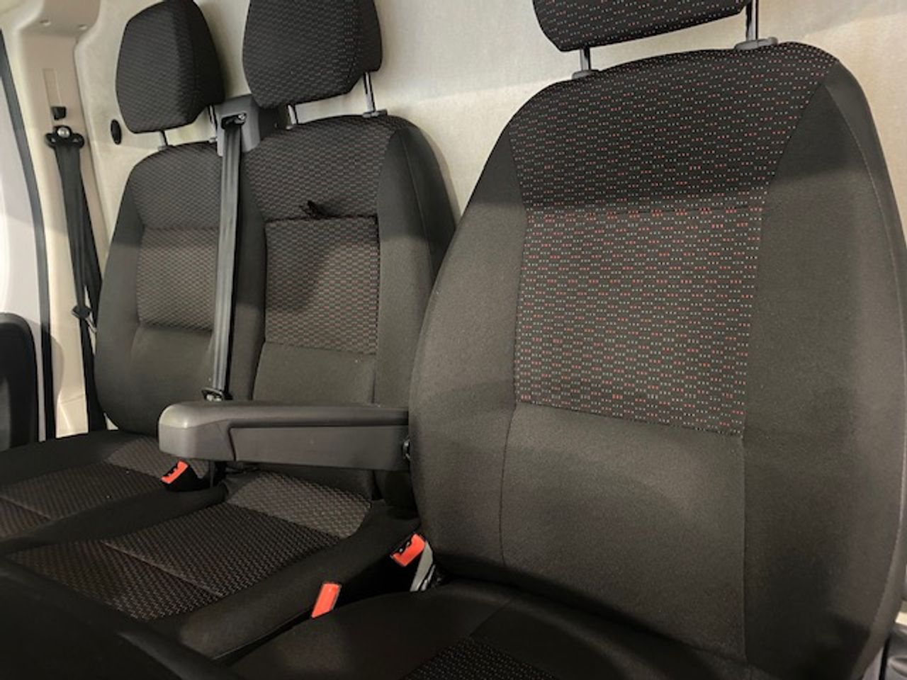 Foto Peugeot Boxer 32