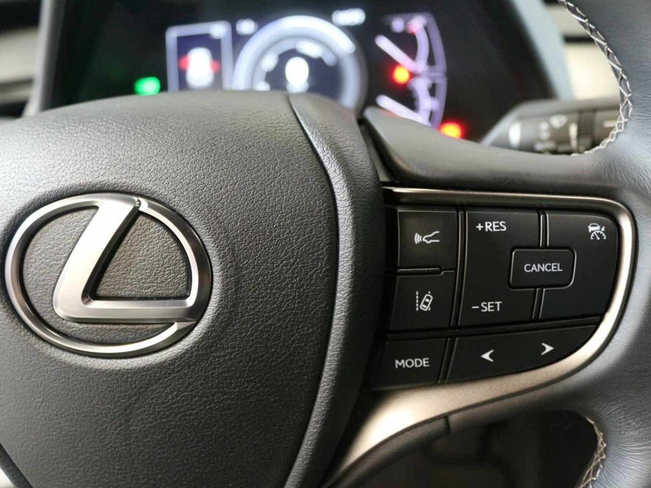 Foto Lexus UX 17