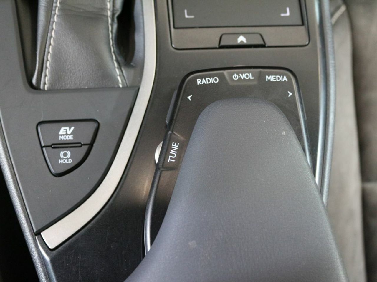Foto Lexus UX 31