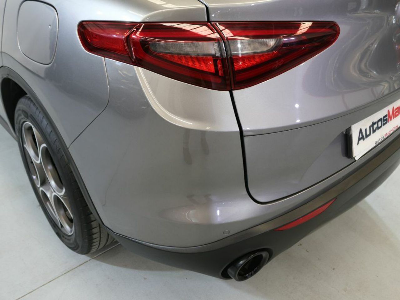 Foto Alfa Romeo Stelvio 34