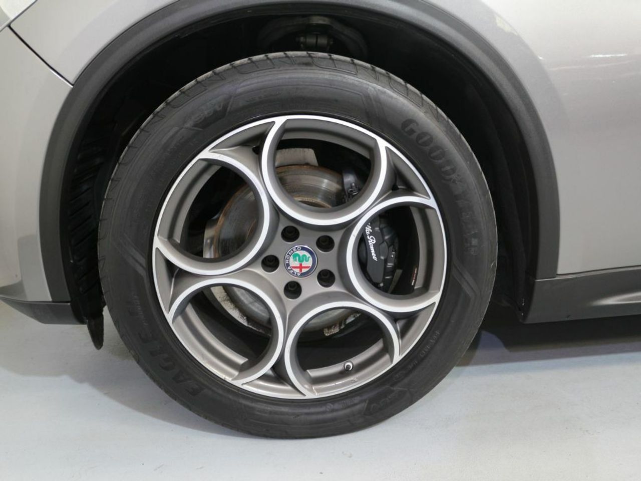 Foto Alfa Romeo Stelvio 40
