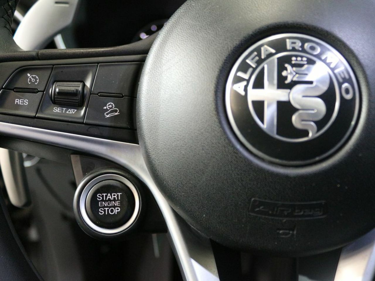 Foto Alfa Romeo Stelvio 19