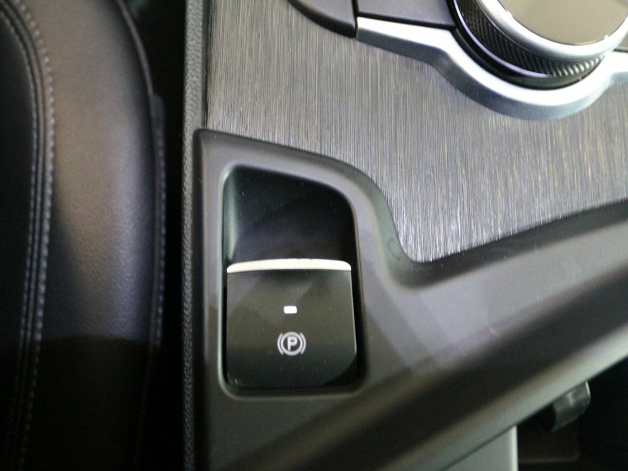 Foto Alfa Romeo Stelvio 34