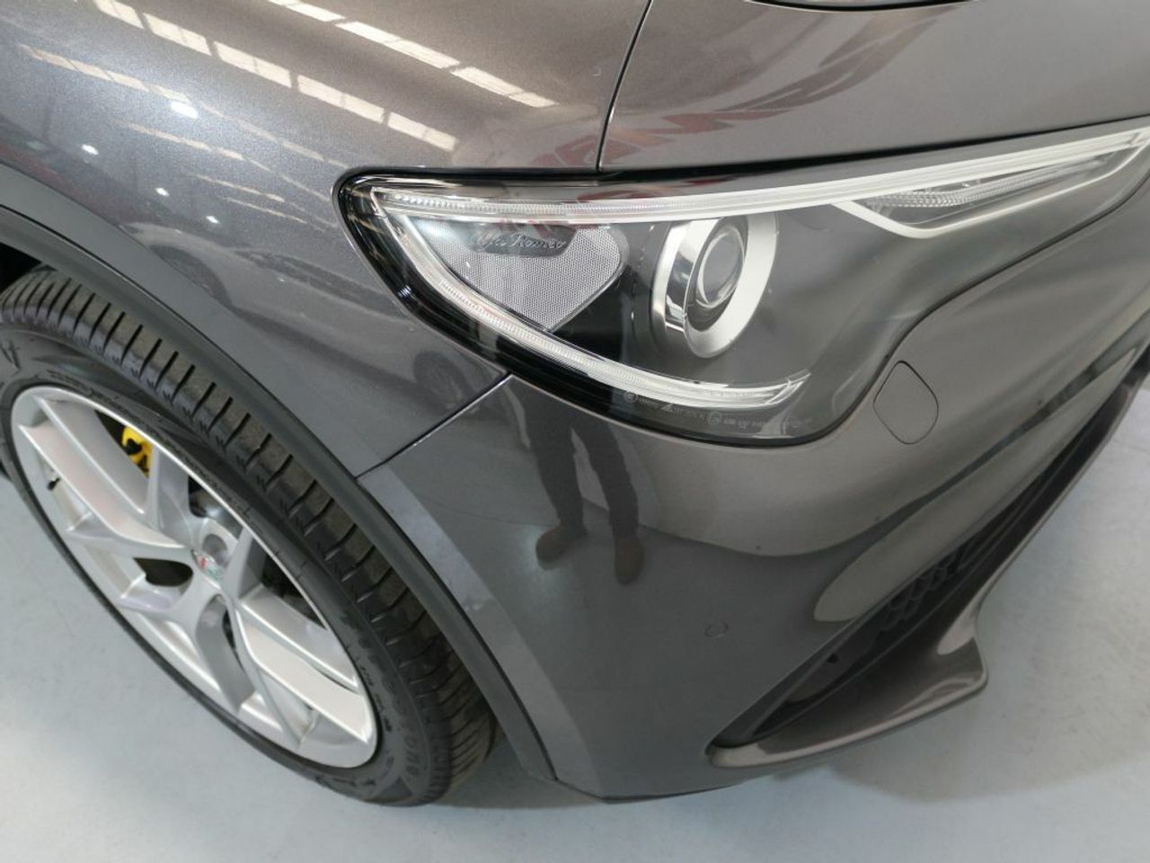 Foto Alfa Romeo Stelvio 38
