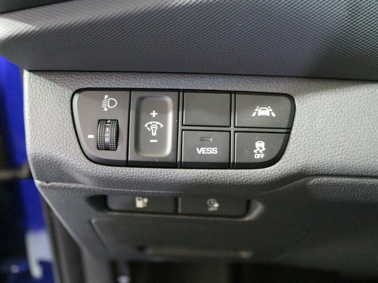 Foto Hyundai IONIQ 11
