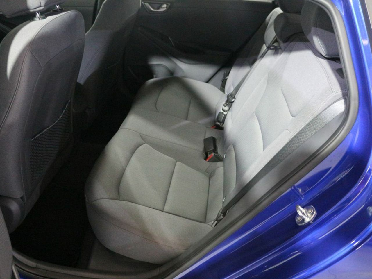 Foto Hyundai IONIQ 14