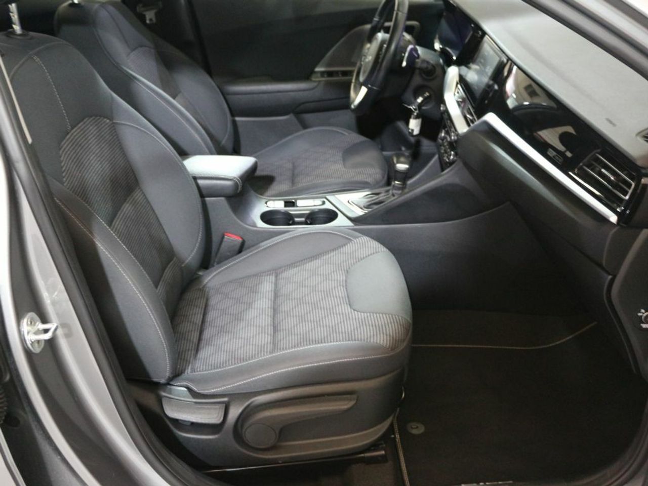 Foto Kia Niro 13