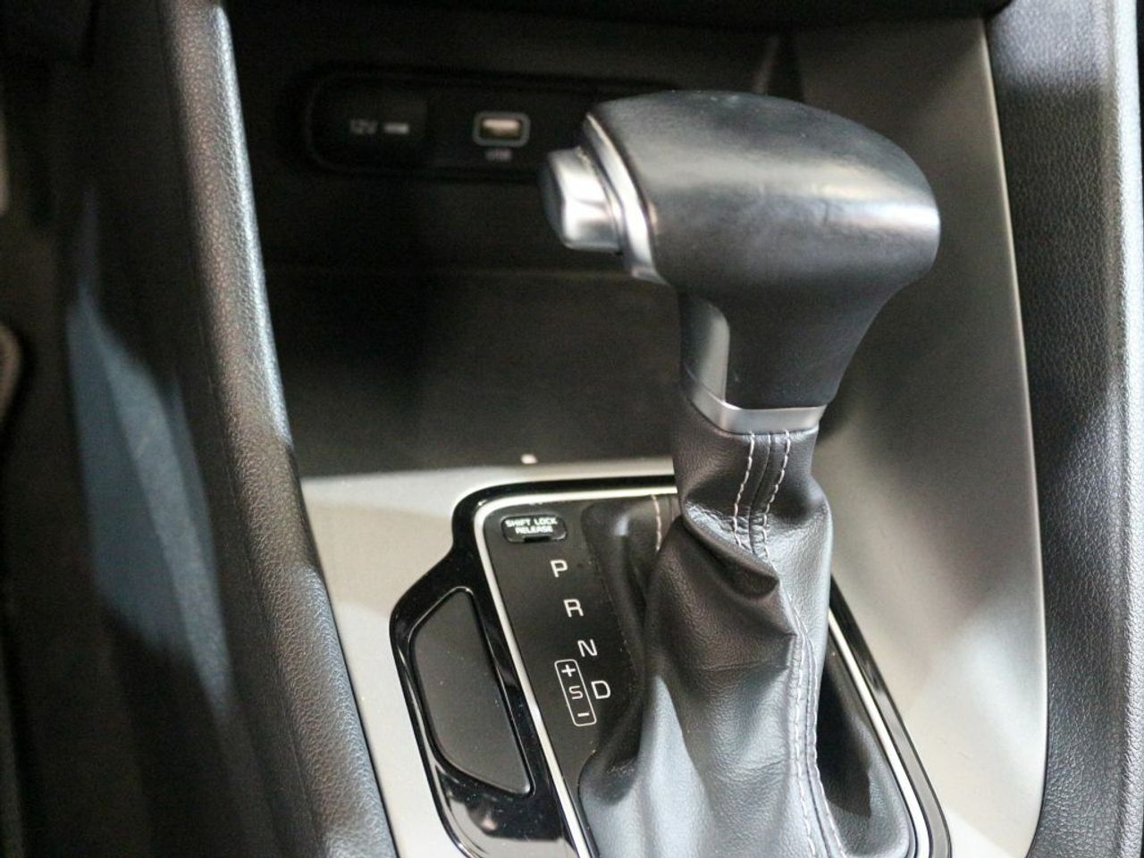Foto Kia Niro 28