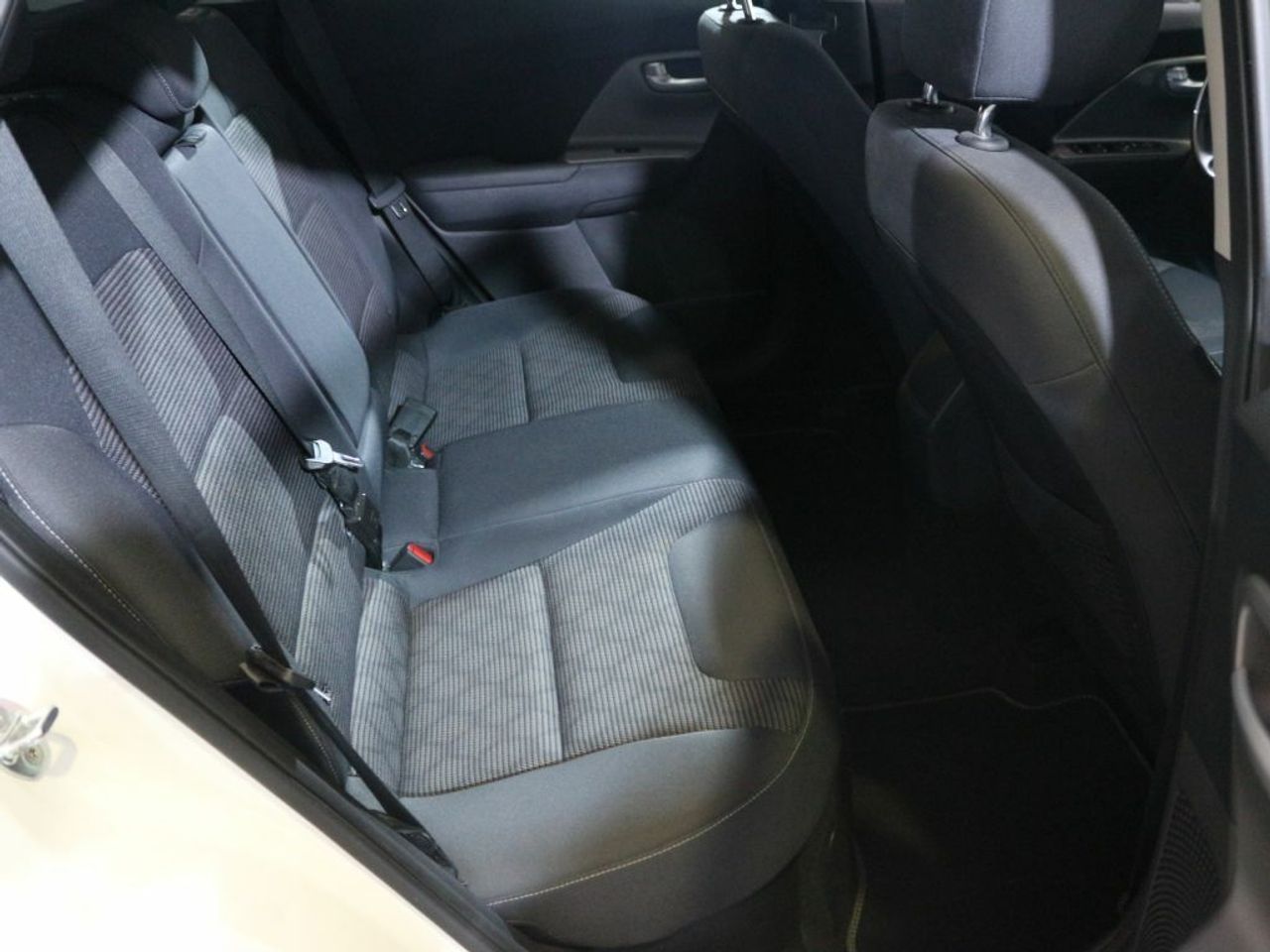 Foto Kia Niro 11