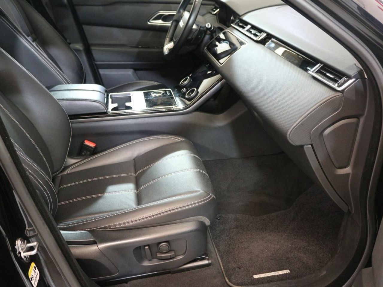 Foto Land-Rover Range Rover Velar 17