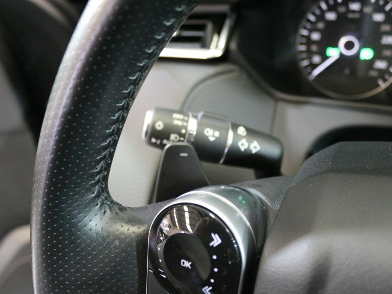 Foto Land-Rover Range Rover Velar 25