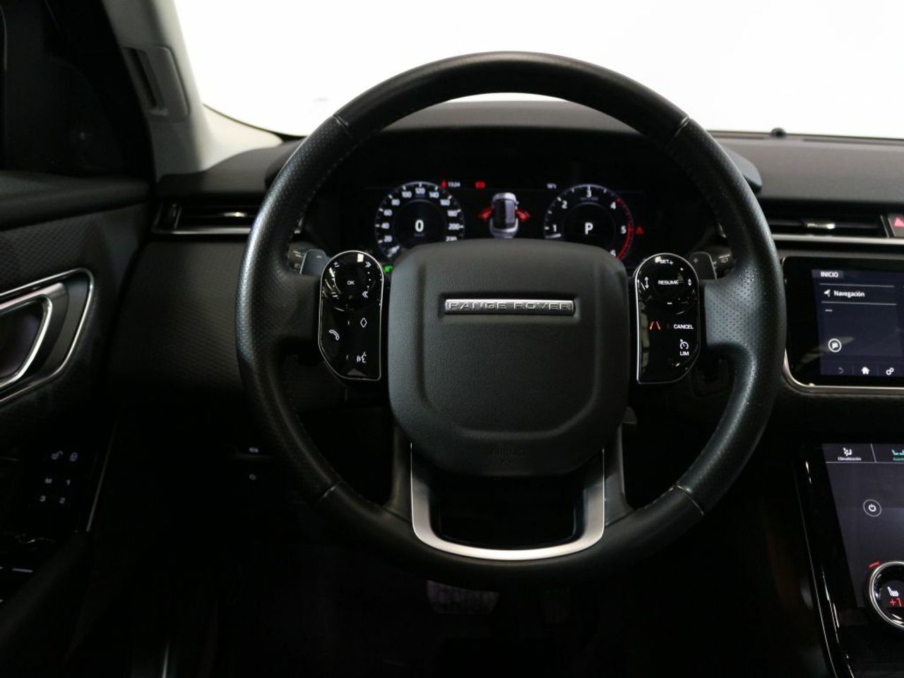 Foto Land-Rover Range Rover Velar 21