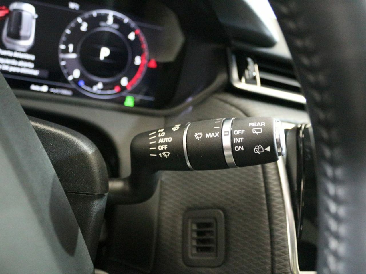 Foto Land-Rover Range Rover Velar 27