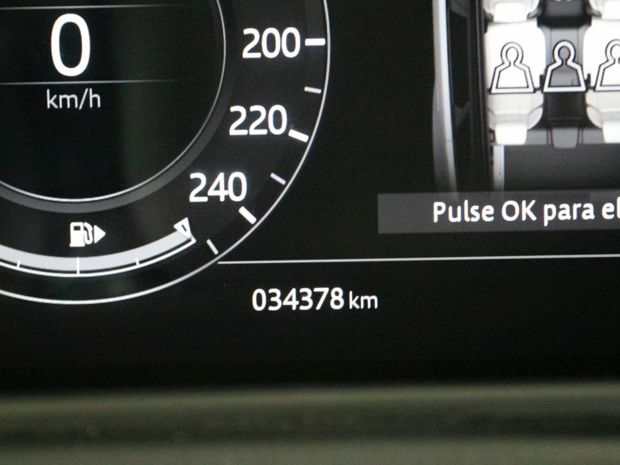 Foto Land-Rover Range Rover Velar 29