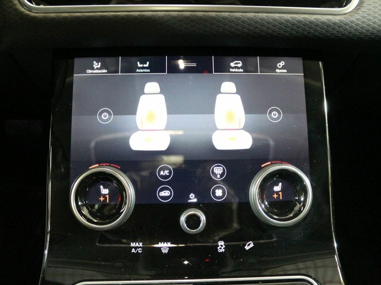 Foto Land-Rover Range Rover Velar 34