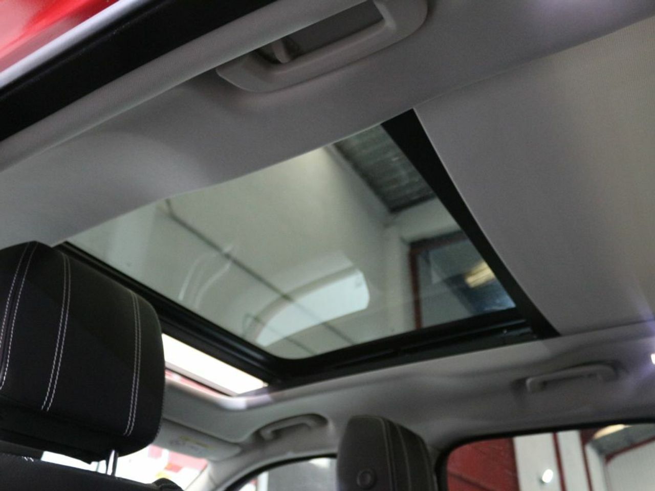 Foto Land-Rover Range Rover Velar 19