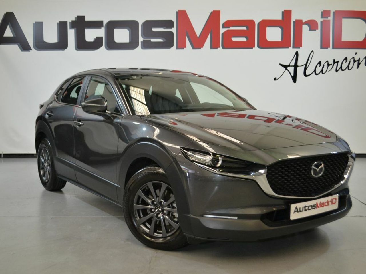 Foto Mazda CX-30 1