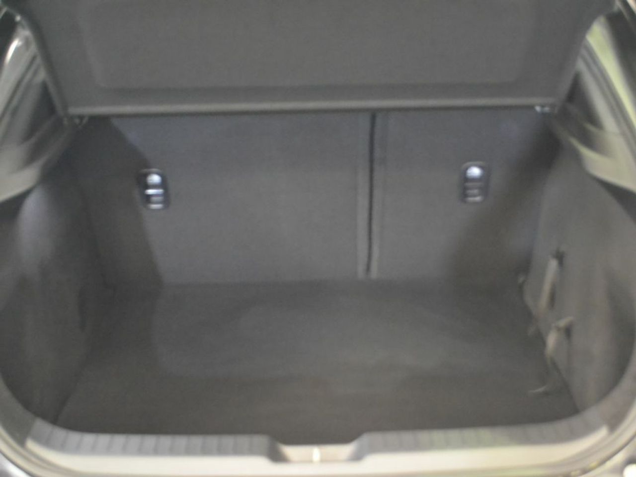 Foto Mazda CX-30 6