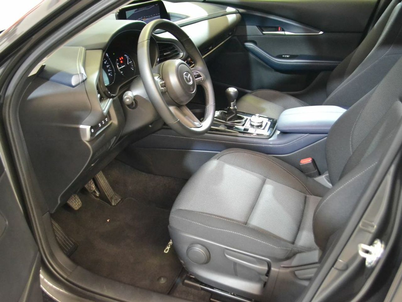 Foto Mazda CX-30 7