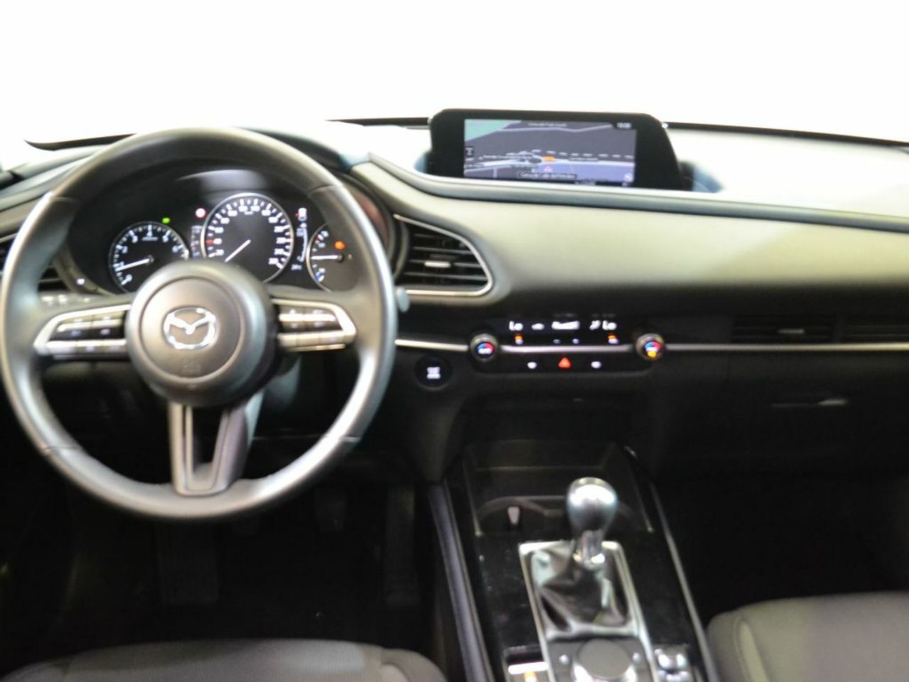Foto Mazda CX-30 11