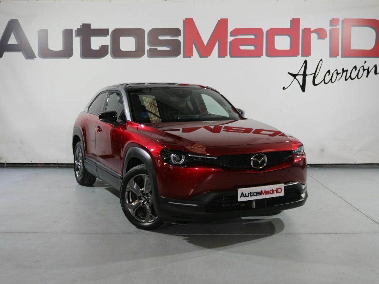 Foto Mazda MX-30 1
