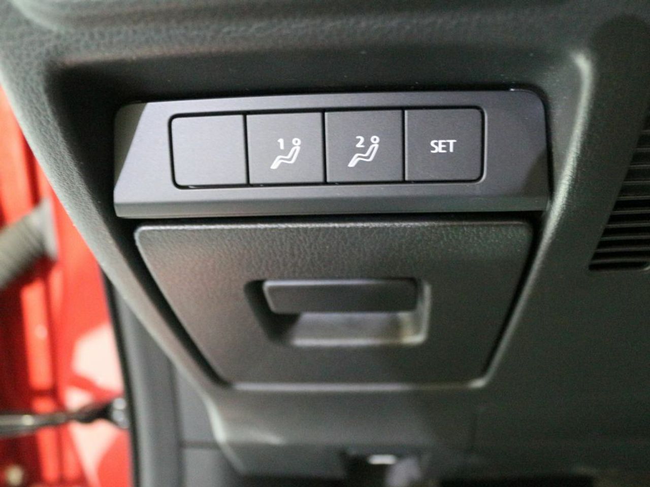 Foto Mazda MX-30 12