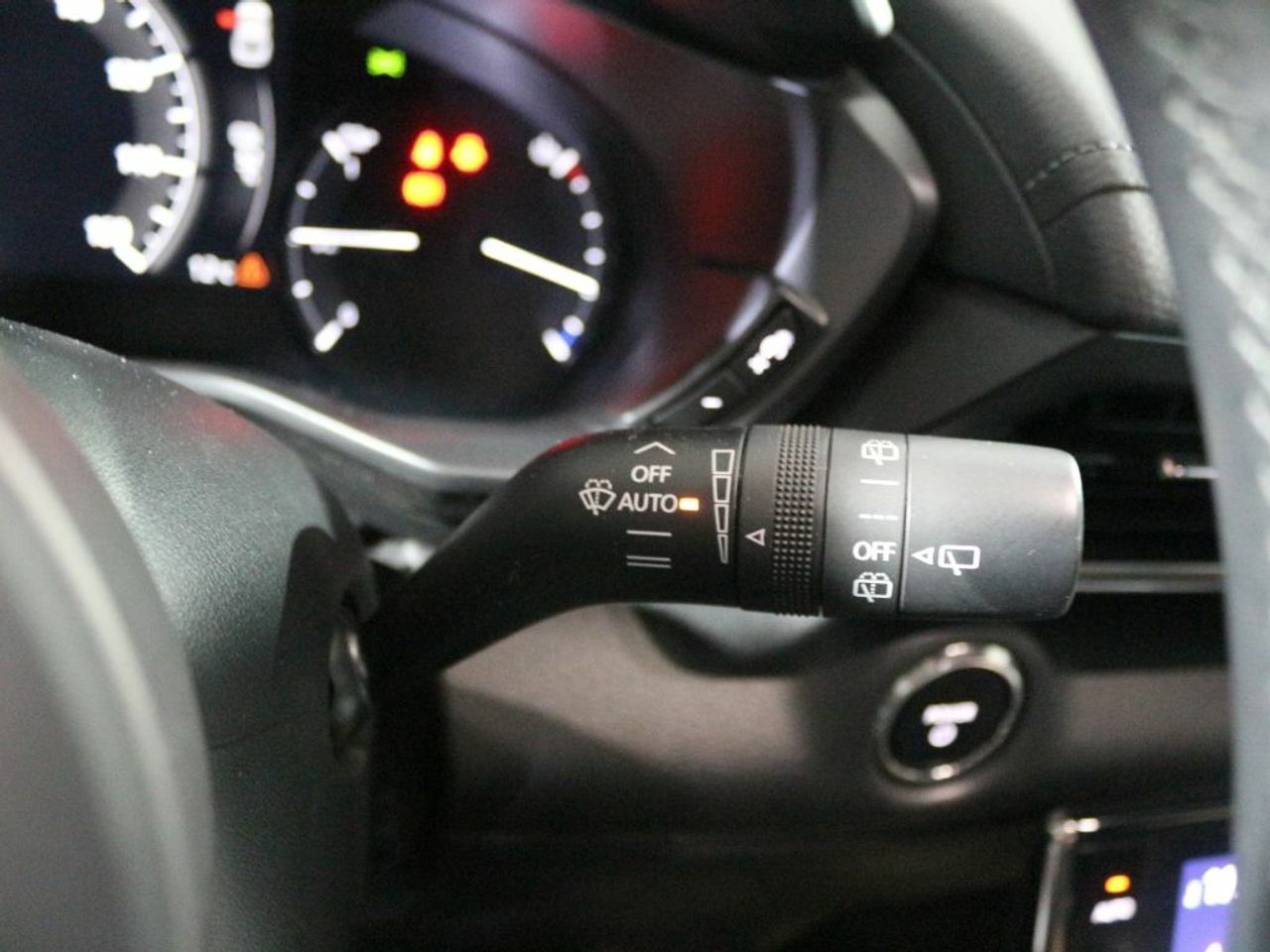 Foto Mazda MX-30 22