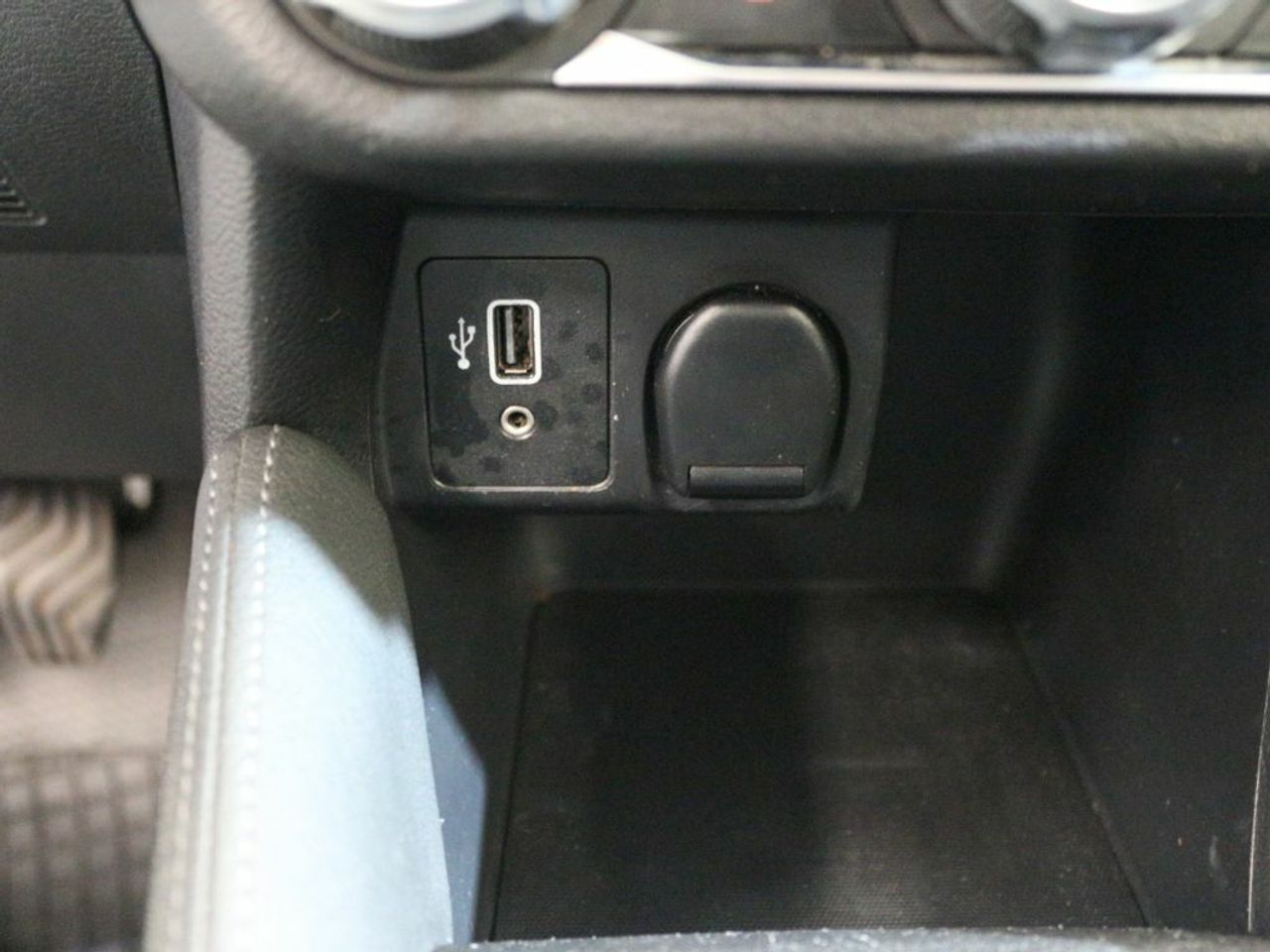Foto Nissan Micra 17